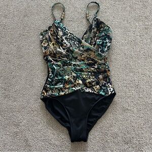 Magicsuit Louise One Piece in Posh Mosh Size 8